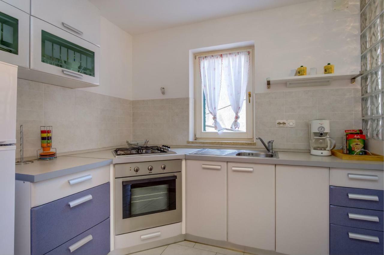 Apartman Natasa Мали-Лошинь Экстерьер фото